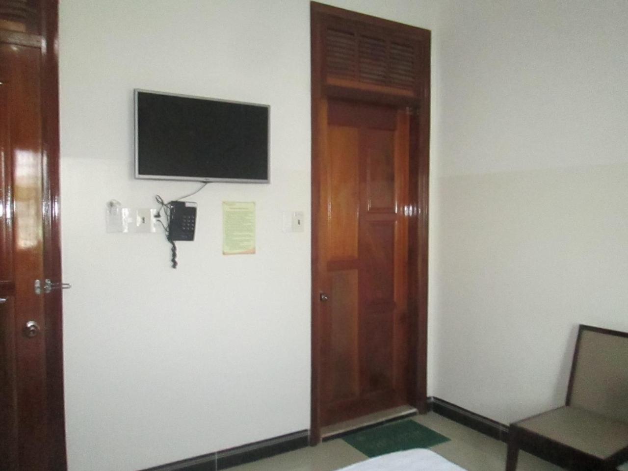 Khach San Son Ha Hotel Tỉnh Kontum Exterior photo
